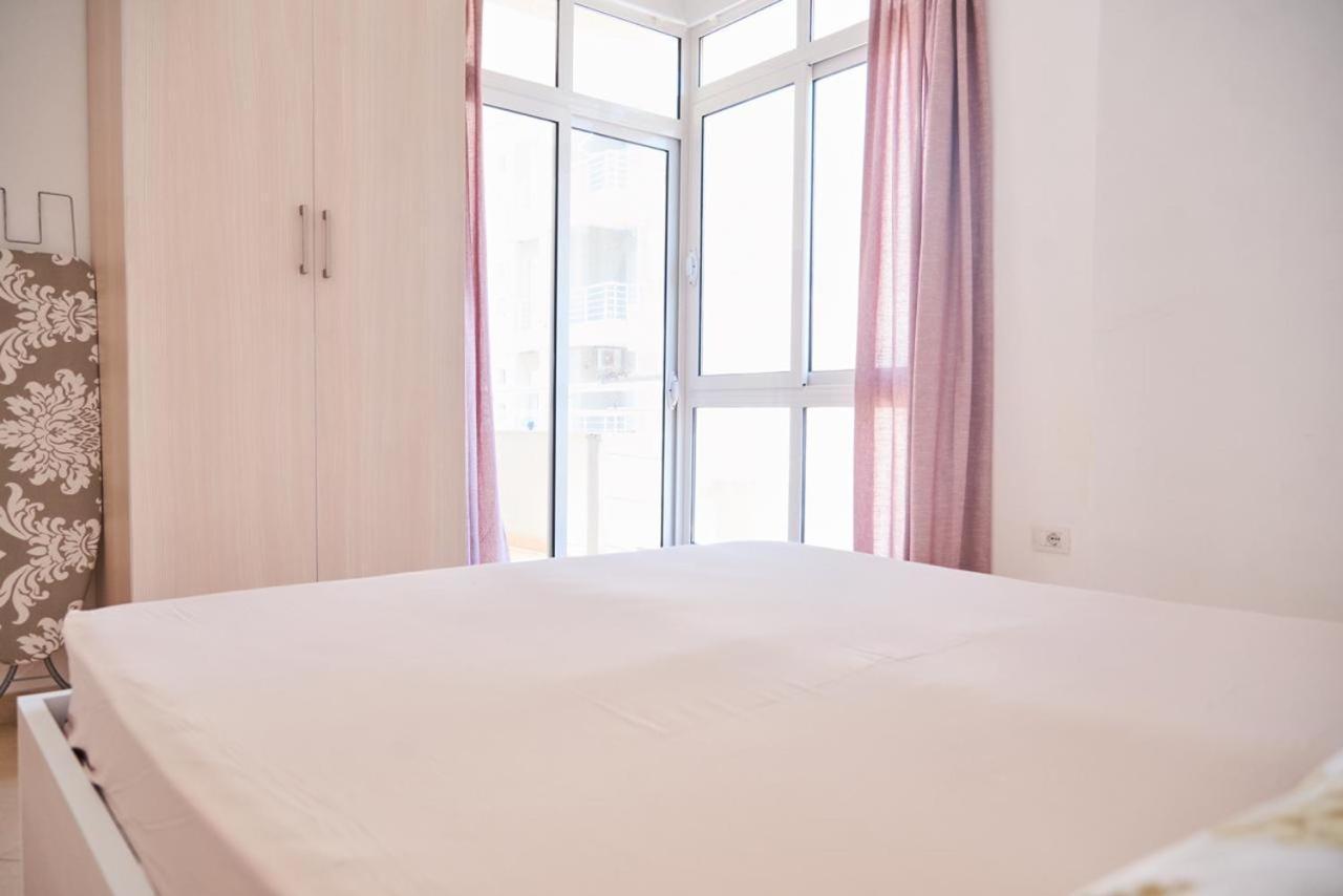 Appartamento Albanian South Riviera Vlorë Esterno foto